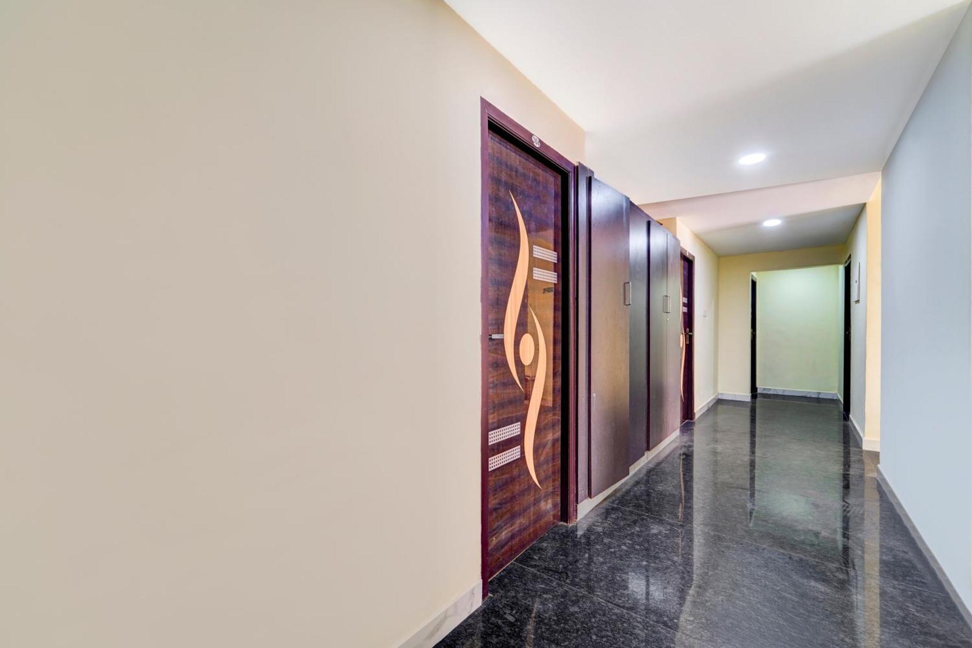 Super Hotel O Madurai Near Bus Stand Tallākulam Exterior foto
